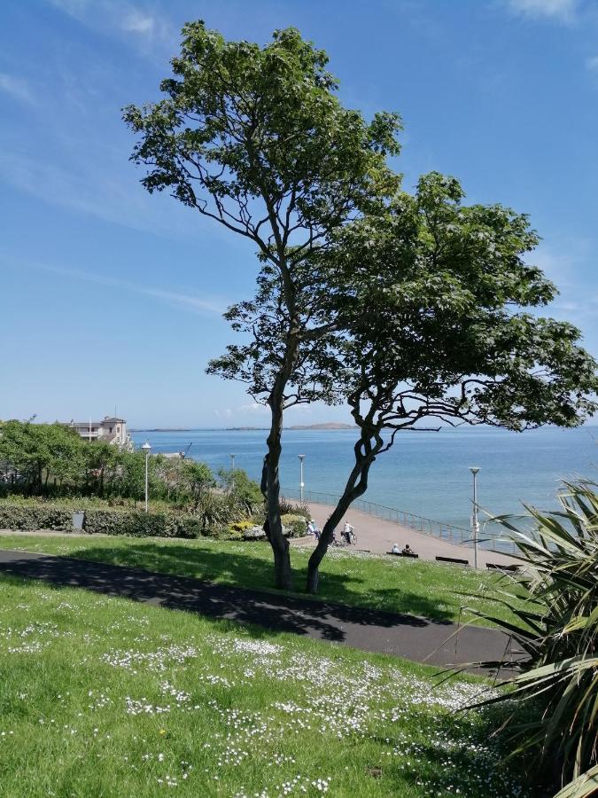 Mervue Apartment, 4 Causeway View, Portrush Exteriör bild
