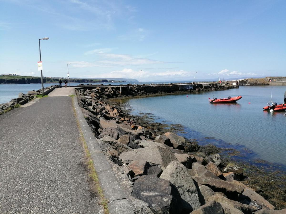Mervue Apartment, 4 Causeway View, Portrush Exteriör bild